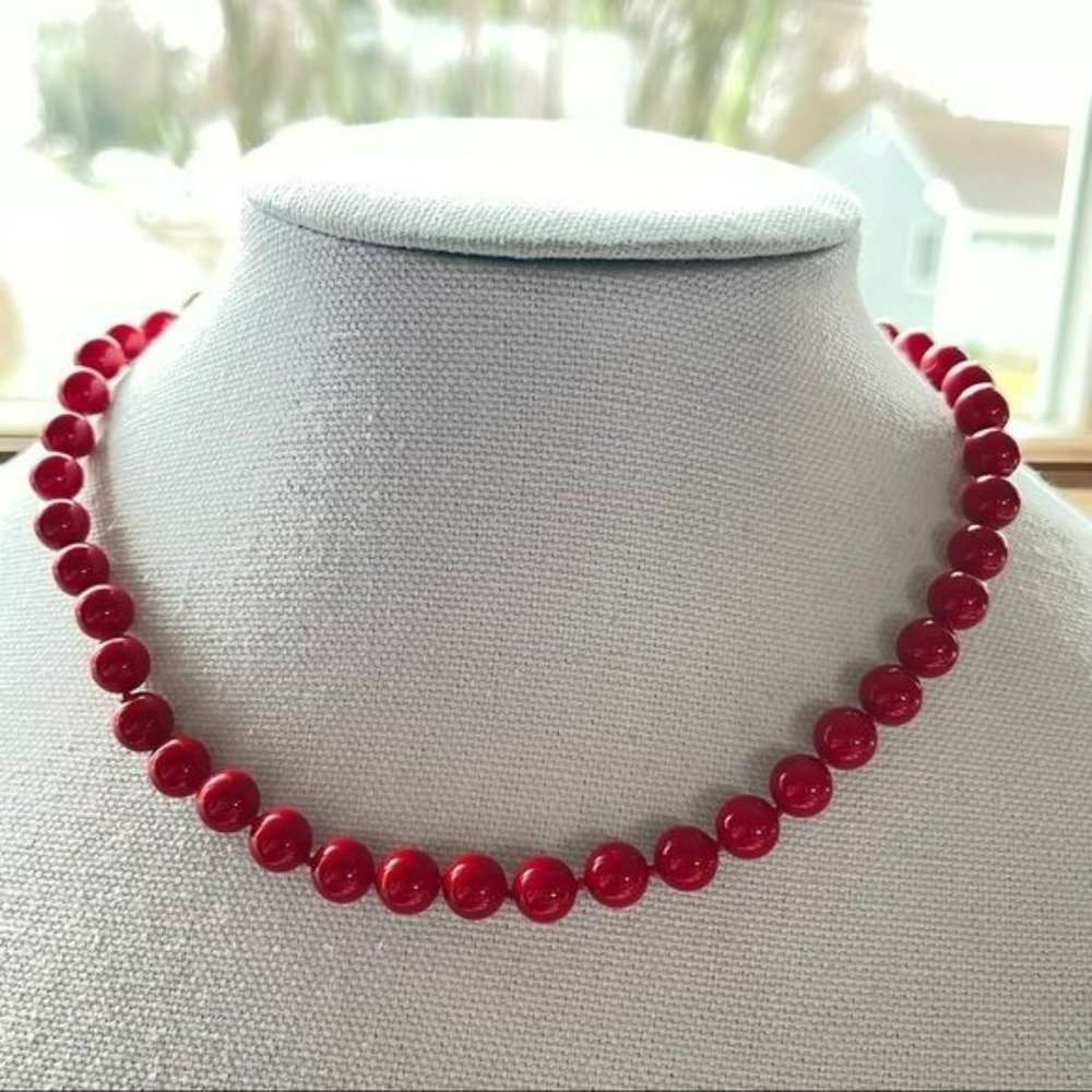 8mm Red Round Sea Shell Pearl Beaded Necklace 18in - Picture 12 of 13